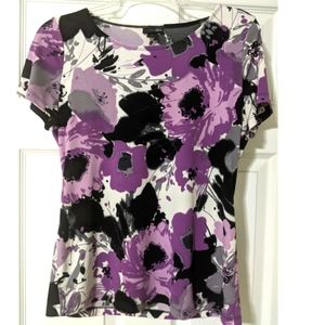 East 5th Floral blouse short sleeves size S